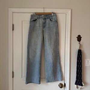 H&M medium wash barrel leg jeans size 10